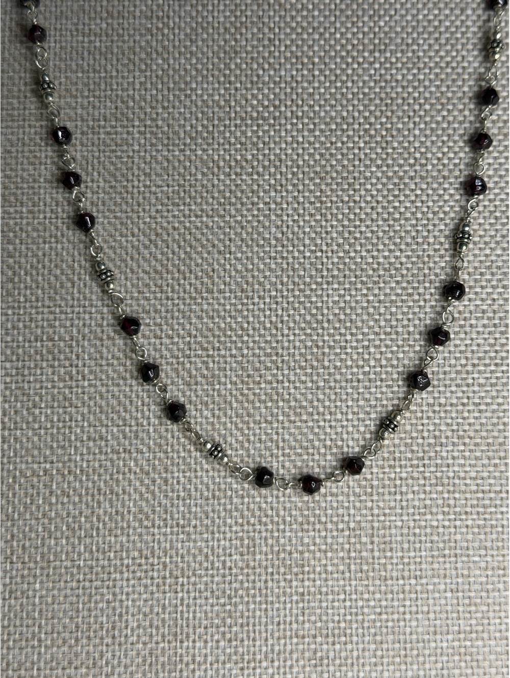 Retired SILPADA N1053 Sterling Silver 925 Faceted Garnet Beads Chain Necklace